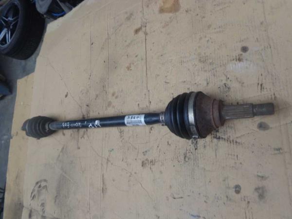 ARBRE DE TRANSMISSION AVANT DROIT VAG - Vue 1